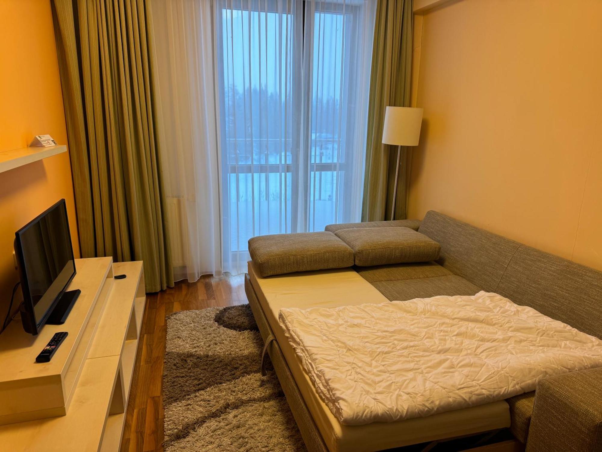 Apartment With Mountain View In Hotel Crocus, Strbske Pleso Exterior photo